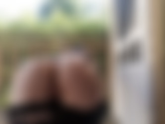 abrattypixie/Images/abrattypixie-2019-04-17-28627971-I expose myself outside too much.jpg