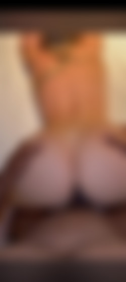 sendnudesx x Troy/Polish Pawg First BBC.mp4